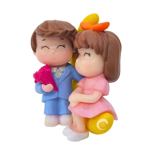 Couple with Moon Cake Miniature Toy