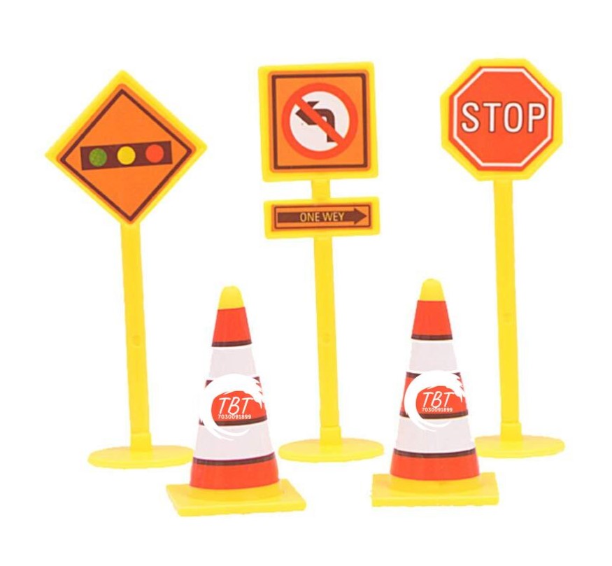 Construction Signs Cake Topper { Set Of 5 Piece }