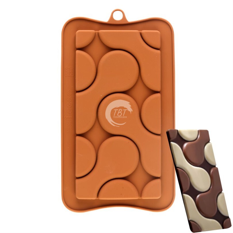 Flow Shape Silicone Chocolate Bar Mold