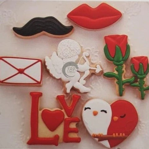 Valentine Cookie Cutter Set { Pack of 7 Piece }