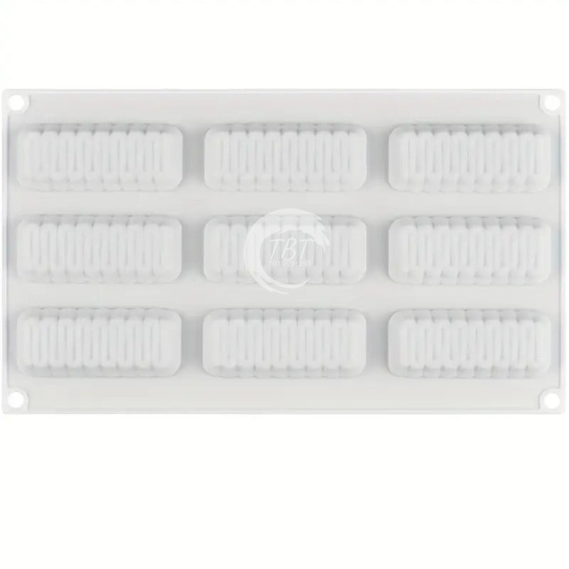 6 Cavity Spiral Shape Silicone Cake Mold